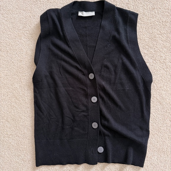 Everlane Sweaters - Everlane wool vest
